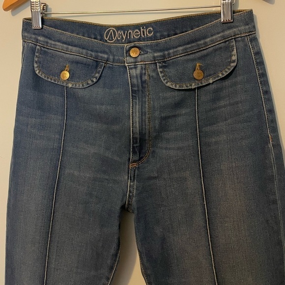 Roxy Acynetic High Rise Flare Jeans Size 29 - Picture 5 of 10